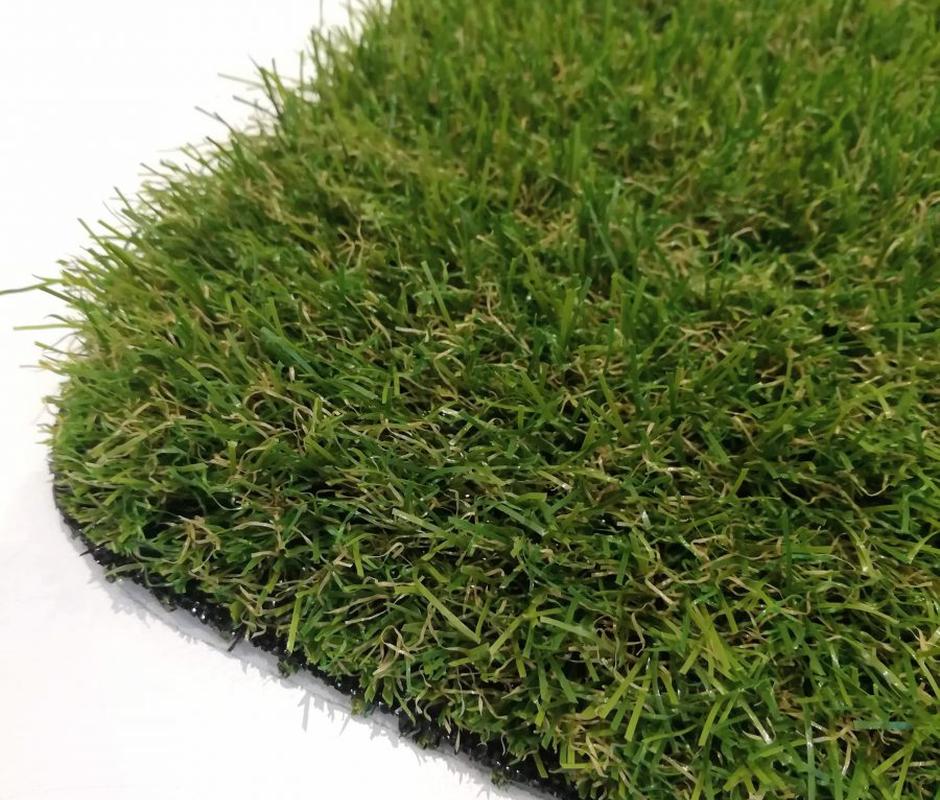 Kerry 18mm Artificial Grass - 